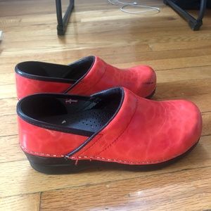Sanita Danish Design Clogs Pink - womens size 6